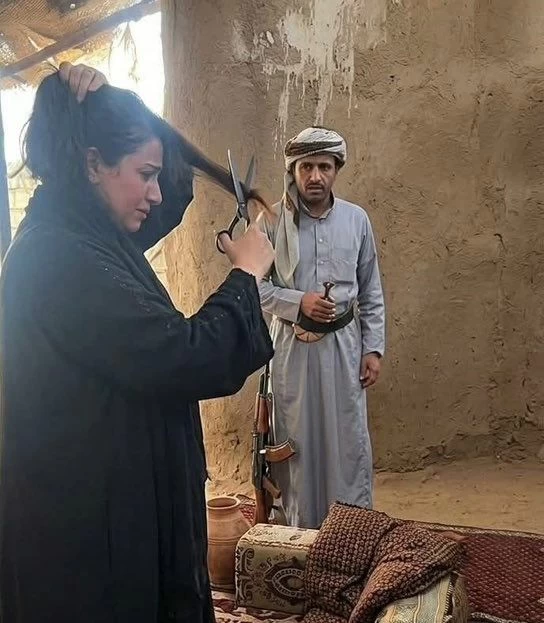 اجتماع قبلي لنصرة "ميرا" ابنة صدام حسين