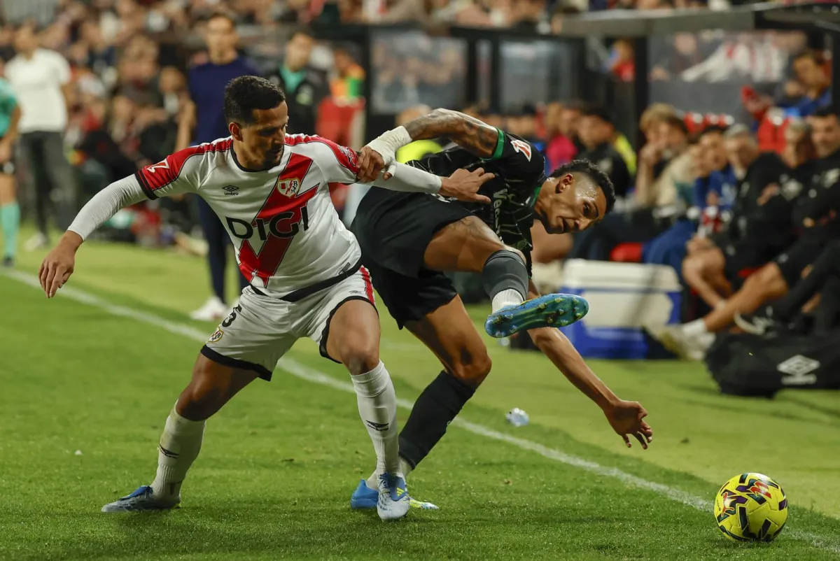 Rayo Vallecano gewinnt gegen Elche in der spanischen Liga