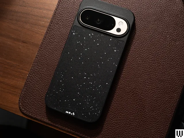 چنیں بہترین حافظات تے اکسسریز بیكسل 10 لئی