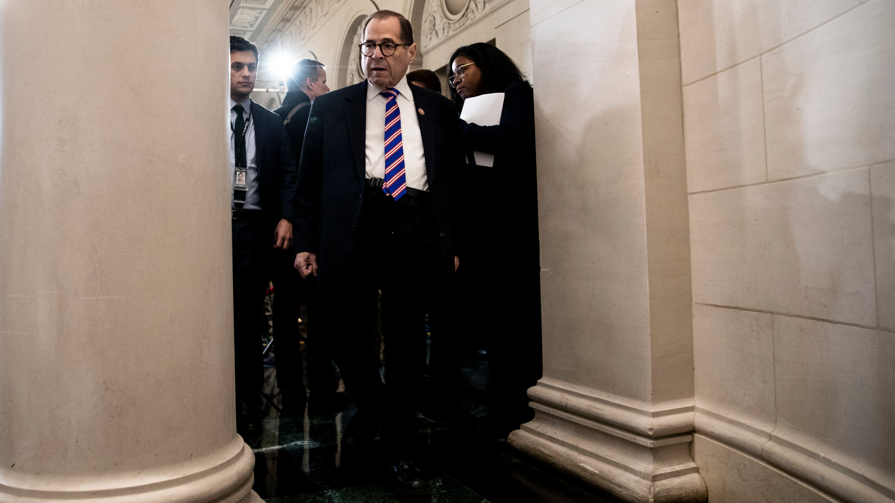 تحولات الإعلام العام في فرنسا: من الشفافية إلى المحاكمات السياسية