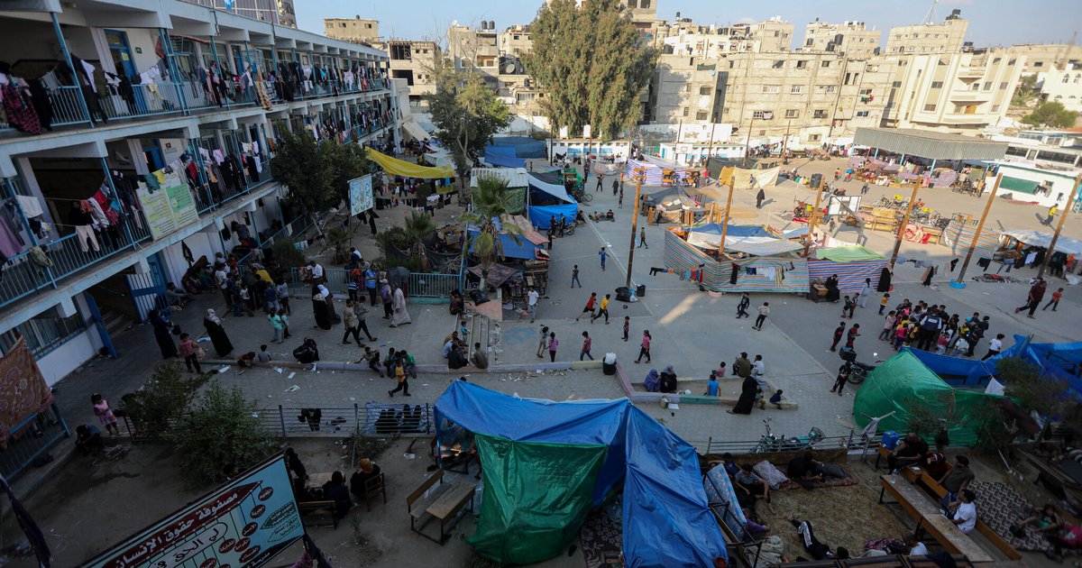 حياة 34 أسرة نازحة في غزة تحت وطأة الفقر