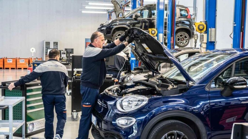 محادثات ستيلانتيس وليبموتور لتطوير سيارة كهربائية