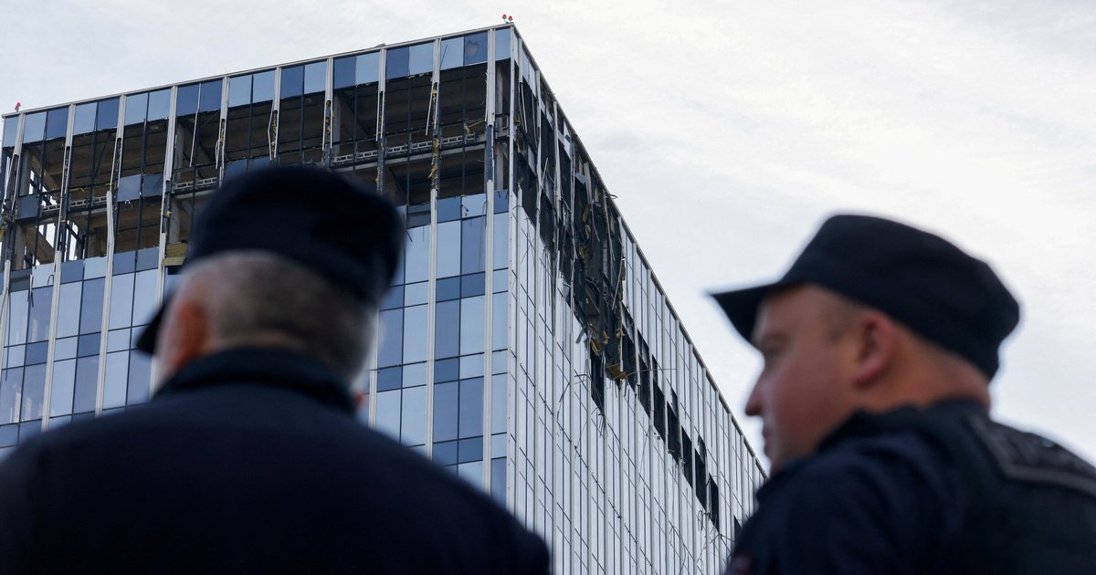 Ukrainian Drones Over Moscow and Kharkiv Shelling