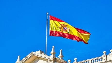 دعوة إسبانية لعدم التصفيق لمن أشعلوا النزاعات