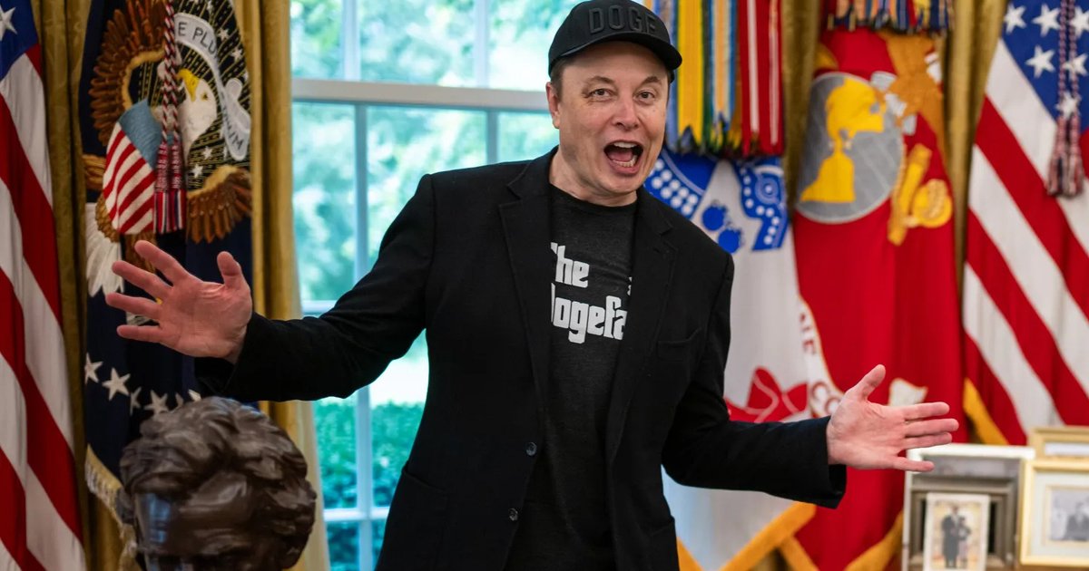 إنتل تنضم لمشروع تيرافاب للشرائح الذكية مع إيلون ماسك