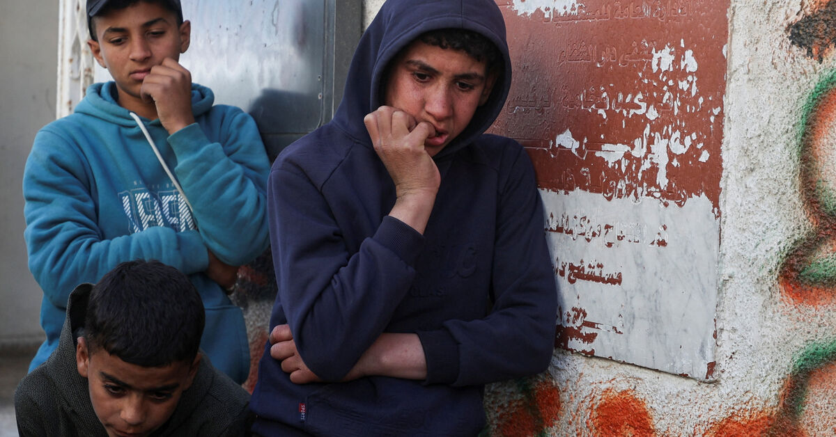 Israeli airstrikes kill three Palestinians in Gaza