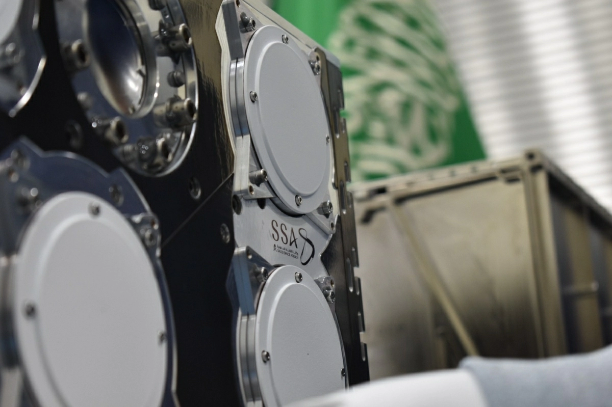 Saudi-Arabien startet Satelliten "Shams" im Artemis-Programm