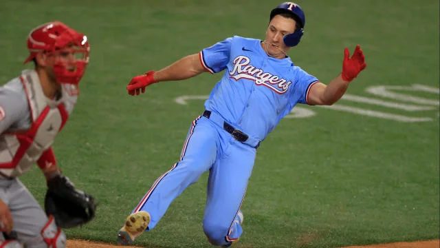 فوز ريدز التاريخي على رينجرز في مباراة مثيرة