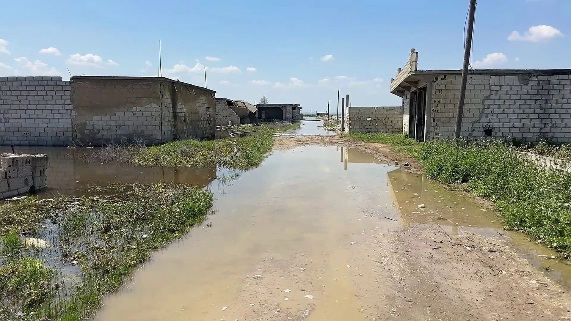 فيضانات إدلب: أضرار جسيمة جراء تسرب مياه سد السيحة