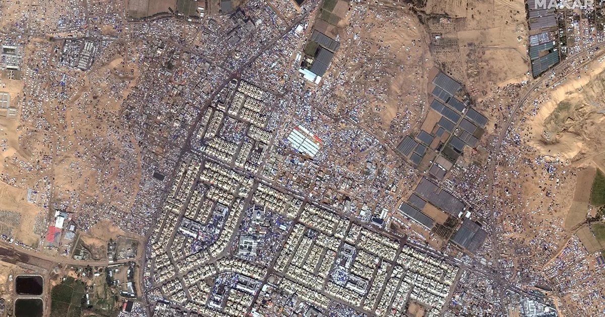 Palestinians' Suffering in Gaza: Shelters Turned into Caves