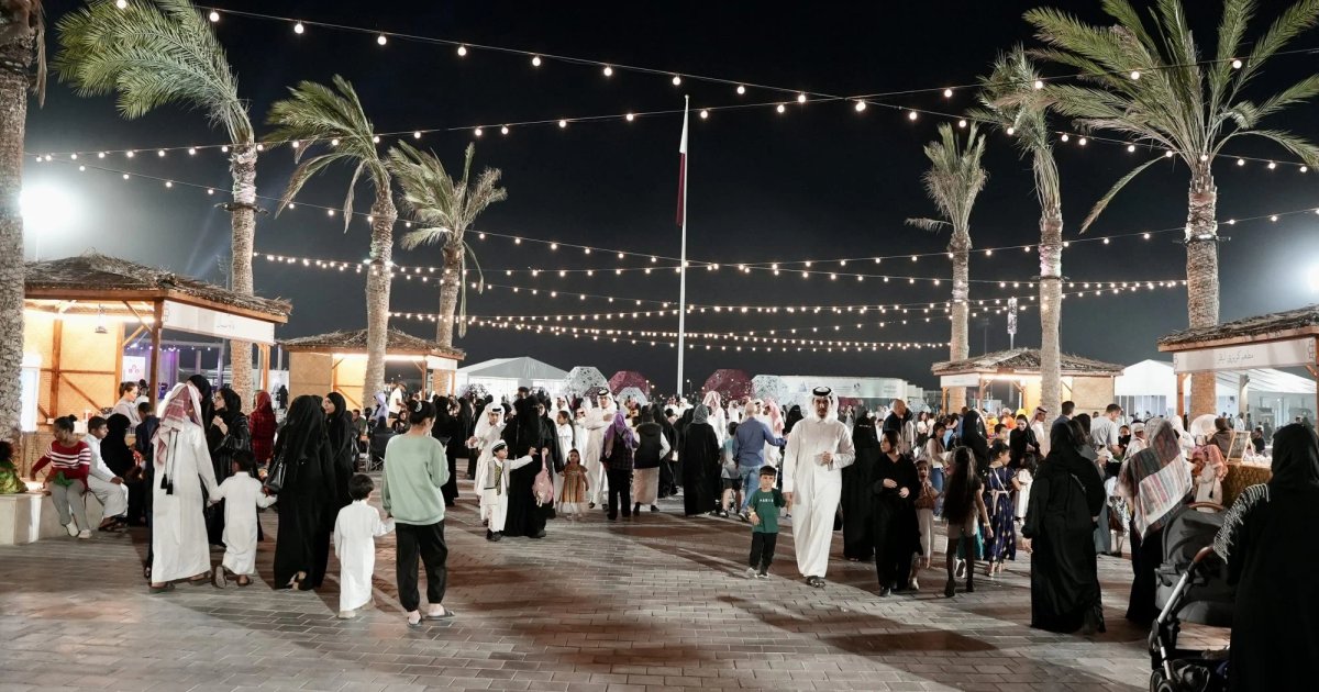 شعائر درب الصليب في كنيسة سانت تيريزا بونغساري