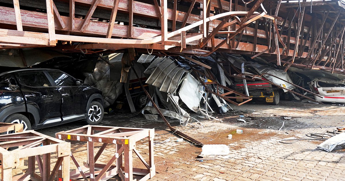 Billboard Collapse in Bandung Due to Severe Weather