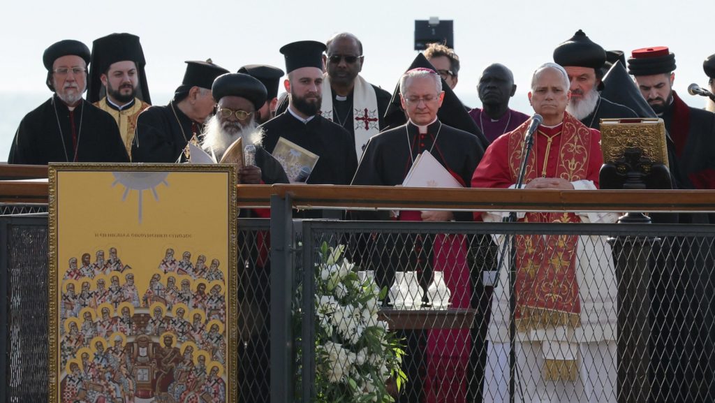 Pope Leon Calls for Hope on Easter Amid Global Conflicts