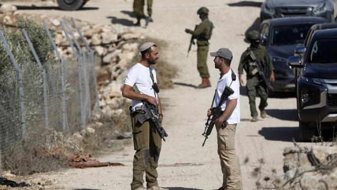 Siedler zwingen Familien zur Flucht aus Khillat al-Sidra