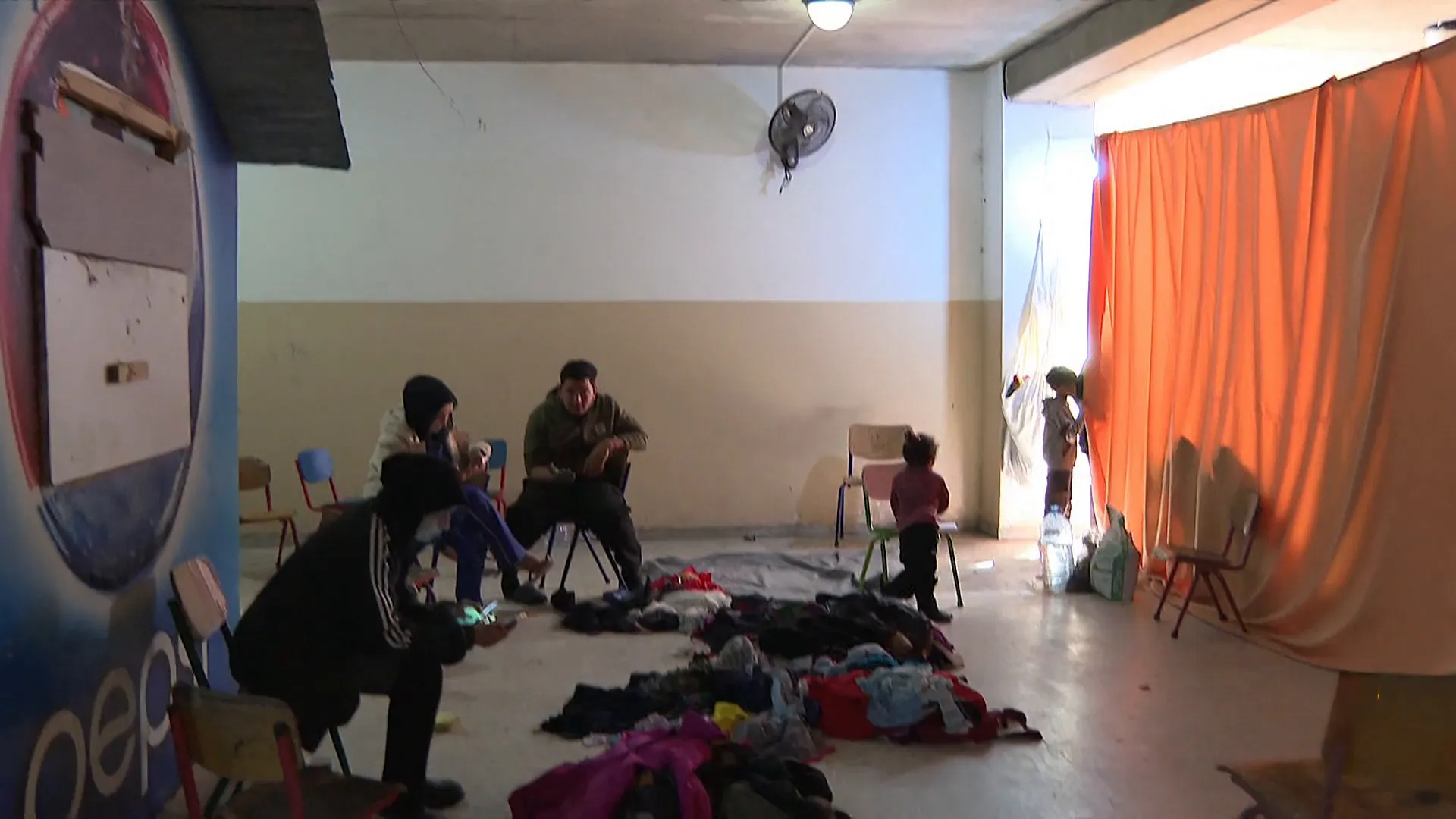 أزمة النزوح في لبنان تتفاقم مع الغارات الإسرائيلية