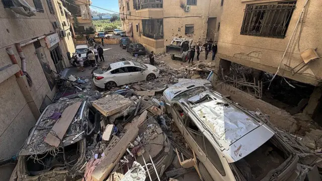 Israël intensifie ses frappes sur le Liban avant les négociations