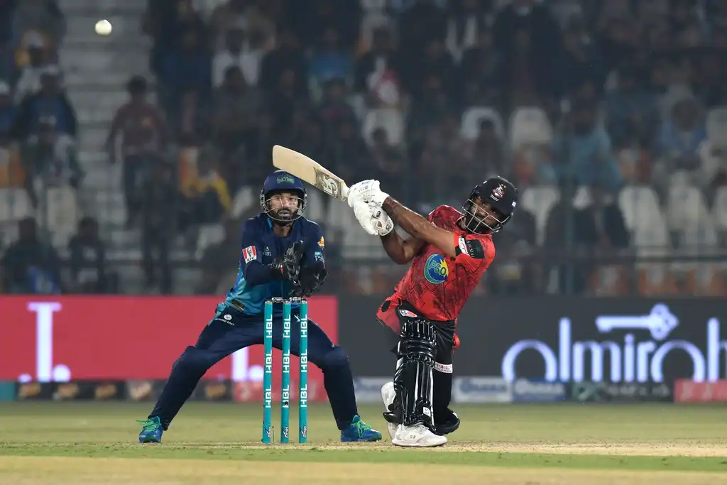 Fakhir Zaman accusé de manipulation de balle au PSL