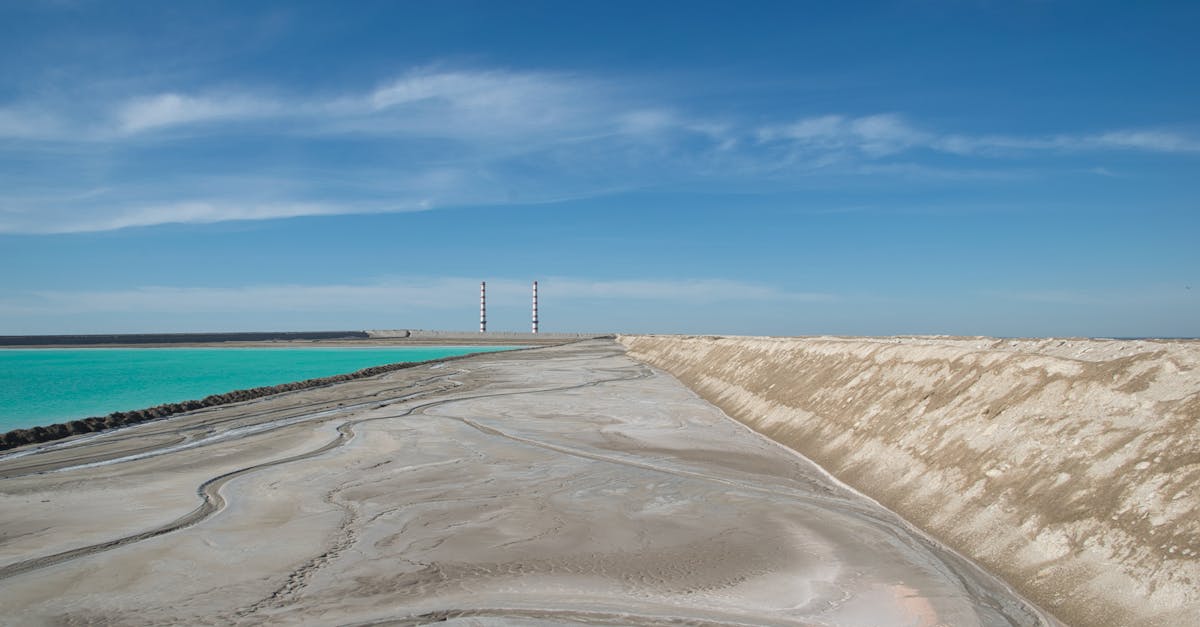 Trump menace de détruire les stations de dessalement iraniennes