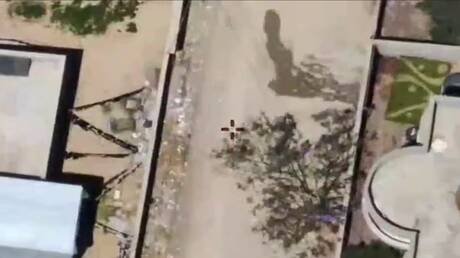 الجيش الإسرائيلي يقتل قيادي في حزب الله بجنوب لبنان