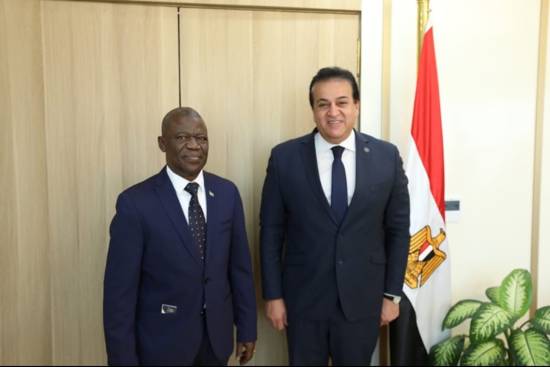 مصر تدعو لدعم السلام من خلال التعليم العالي