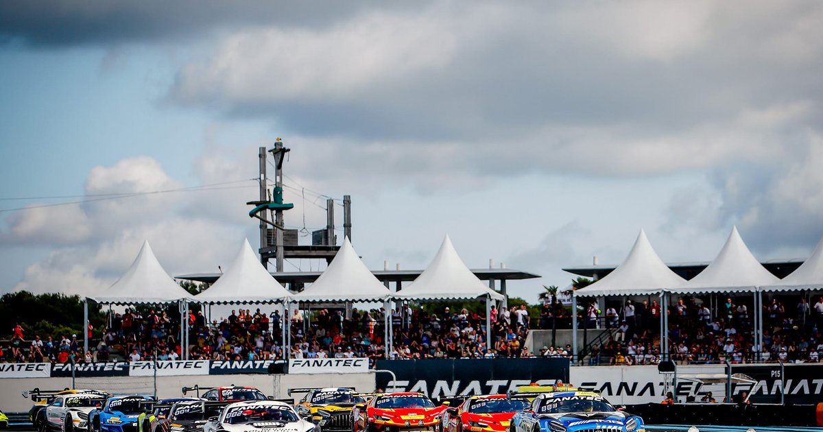 سيان جيلال يواجه تحديات في سباق GT World Challenge